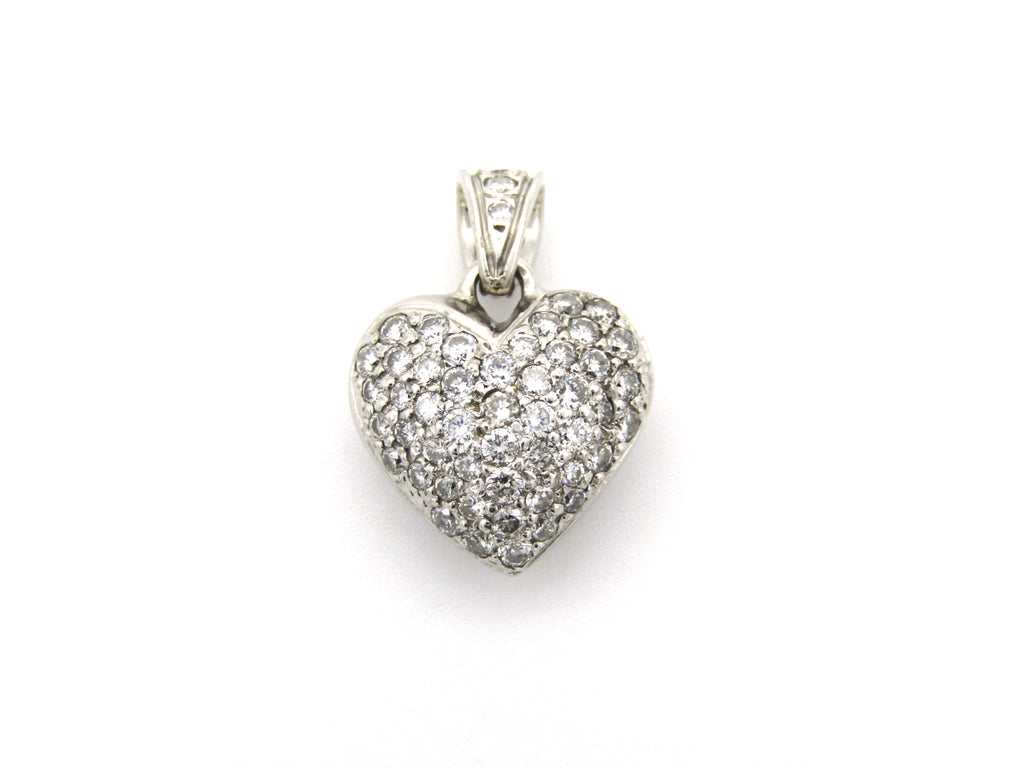18K gold pavé diamond heart pendant.