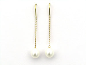 18K gold Tiffany & Co. "Pearls by the Yard" chain earrings.