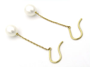 18K gold Tiffany & Co. "Pearls by the Yard" chain earrings.